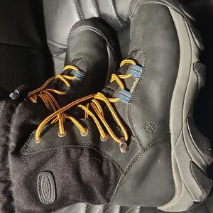 Keen Boots